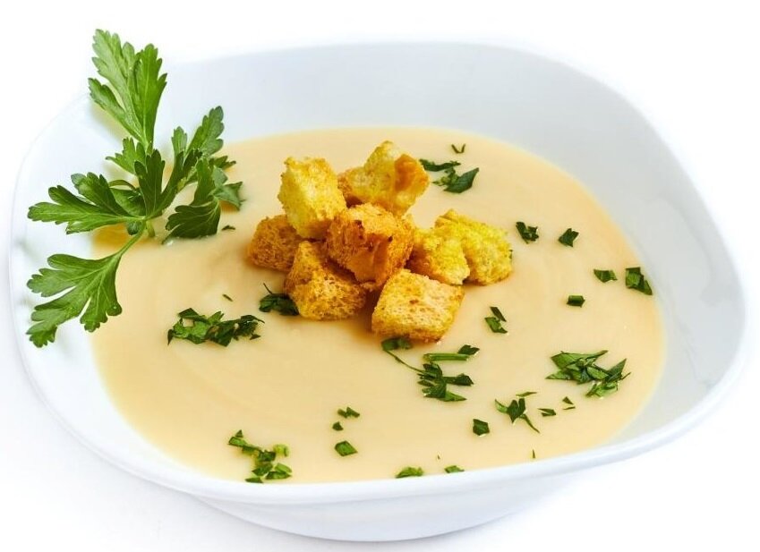 Необходимо меньше разговаривать, и есть пока тёплый. Иначе будет уже не то.