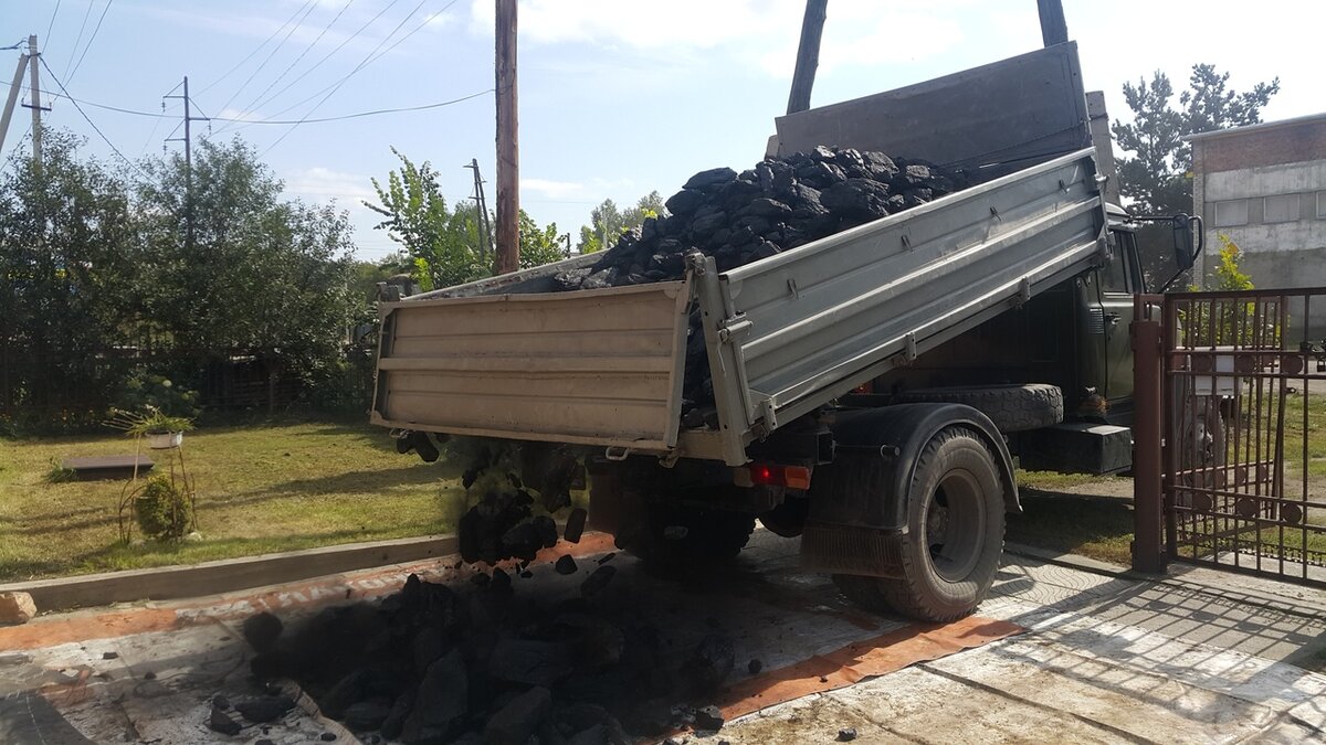 Угольное отопление дома в 100м2. Сколько денег уходит за сезон по личному  опыту. | Самострой | Дзен