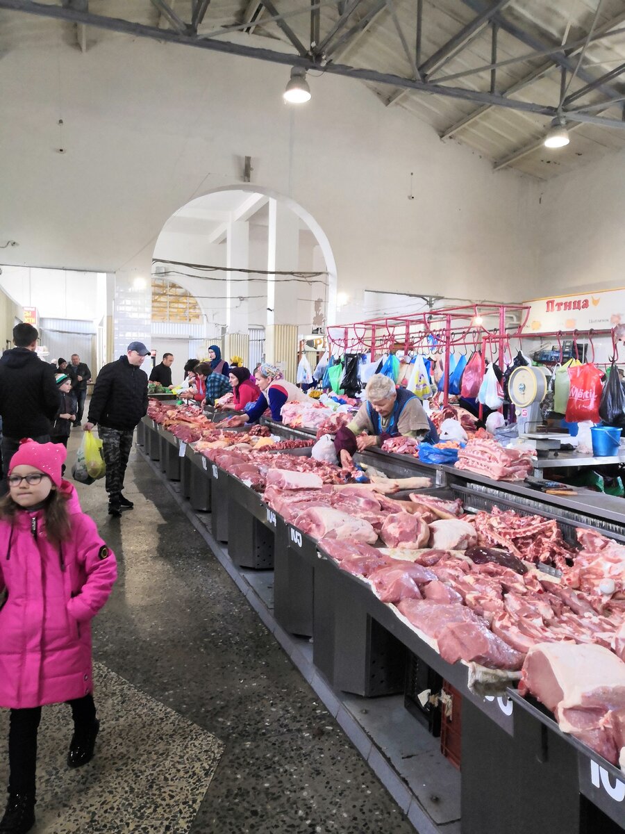 Павильон "мясо" в прямом и переносном смысле 