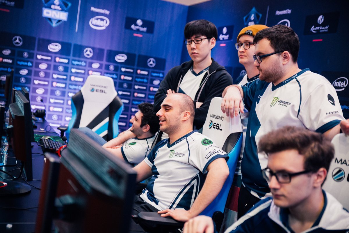 ex-Team Liquid vs Newbee на ESL One