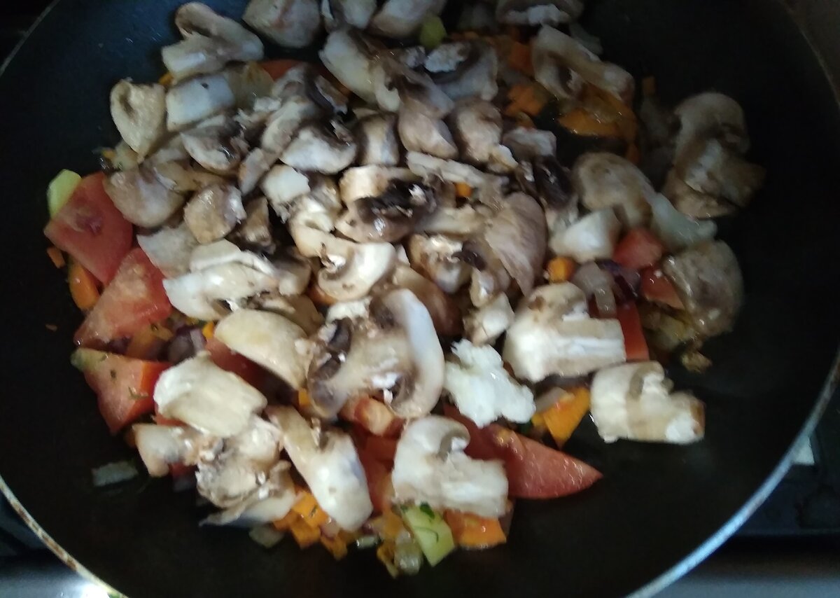 добавляем грибы