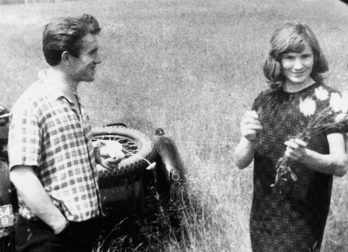 Казимир с сестрой, моей мамой.