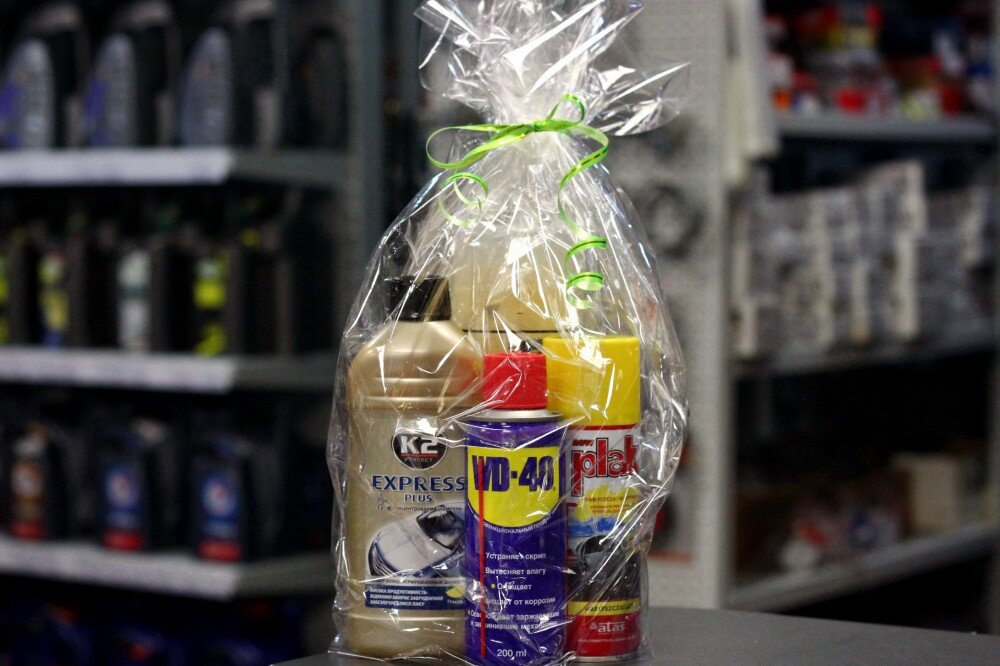 подарки молодечно. сладкий новогодний подарок красный октябрь спасская башня. могилевская фабрика художественных изделий. подарки молодечно. сувенирка на выставку.