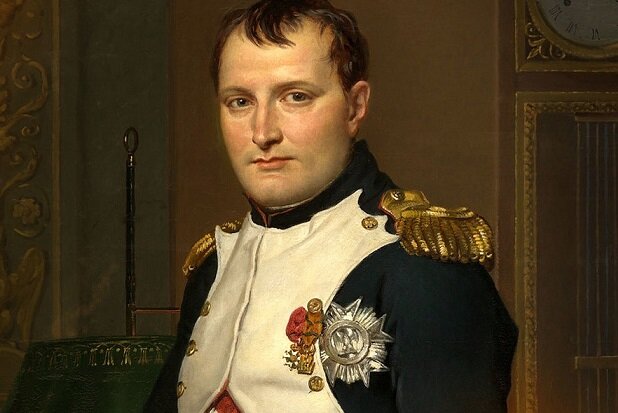    Во время нашествия Наполеона на Россию в штабе французского императора служил польский дворянин генерал Михаил Сокольницкий, отвечающий за разведку и топографию.