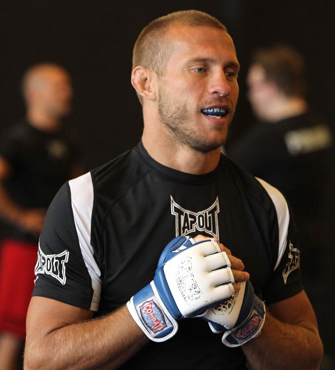 Дональд Серроне в начале карьеры