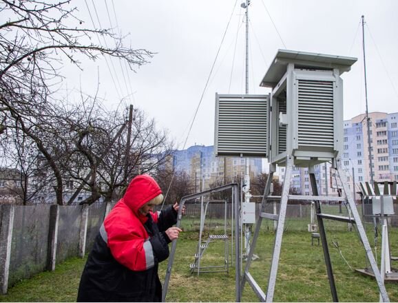 метеостанция в городе. фото из открытых источников