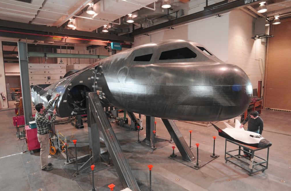 Постройка корпуса Dream Chaser. Источник фото: Sierra Nevada Space Systems