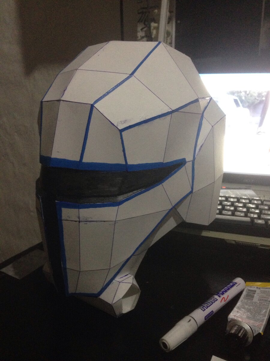 Очередная модель шлема из видеоигры в процессе...