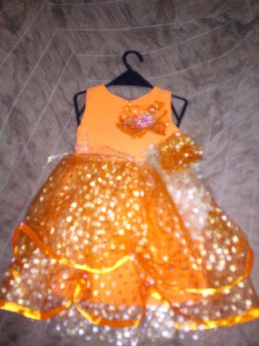 Платье белочки.