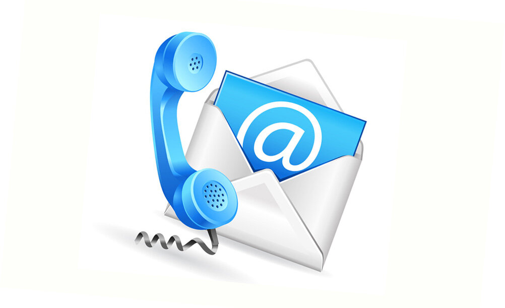 Используя разговоры по телефону, коллекторами собирается около 80% всей информации о клиенте. Собеседник даже не подозревает, как сообщает коллектору всю необходимую ему информацию. Схема «злой-добрый следователь» очень распространенная. Работая в паре, один коллектор разговаривает достаточно грубо, другой, напротив, очень вежлив и деликатен. Вначале несколько раз звонки поступают от «злого» коллектора, который эмоционально изматывает должника. Затем наступает очередь «доброго» коллектора, целью которого на данном этапе является успокоить должника, выяснить, имеет ли последний возможность взять деньги в долг, что-либо продать и т.д. Таким образом, у «доброго» коллектора на руках все преимущества, которыми он пользуется по своему усмотрению в зависимости от ситуации. Шаг за шагом, выясняется информация об уровне дохода должника, на кого записано имущество, а затем ту же самую информацию использует «злой» коллектор вплоть до заявлений об обращении в суд с целью ареста имущества и выделе доли должника. Очень часто такая схема ведения переговоров работает, и долг гасится в ближайшее время. Этим методом оперативной работы пользуются многие коллекторы. И, как показывает практика, результат очень эффективен.