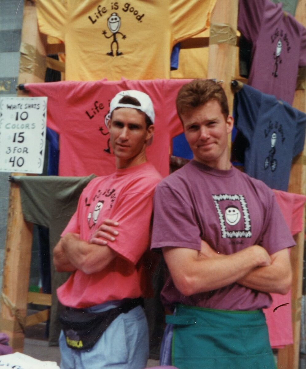 Буду рада если дочитаете статью до конца и поделитесь своим мнением в комментариях. (Фото взяты с официальной странички в инстаграме компании lifeisgoodco)