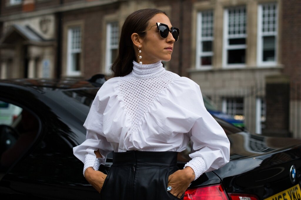 Листайте фото