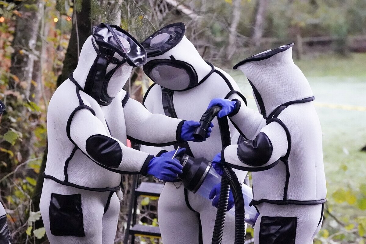 специальные костюмы