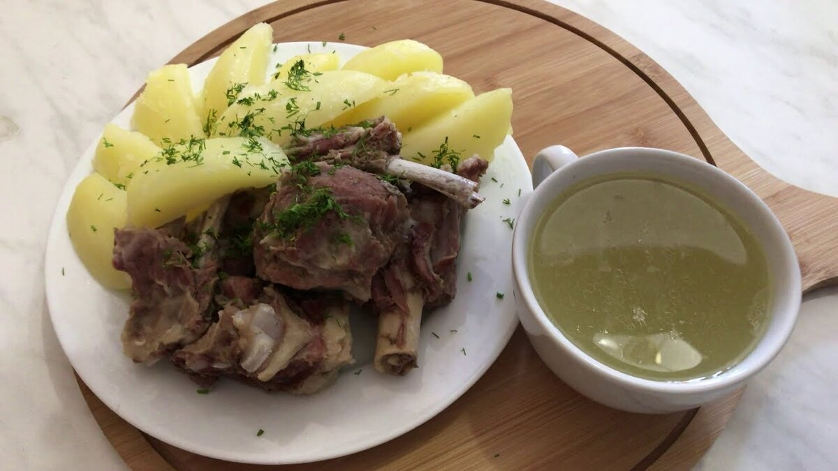 Махан шелтягян. Махан-мясо (Баранина или говядина), шулюн - бульон
