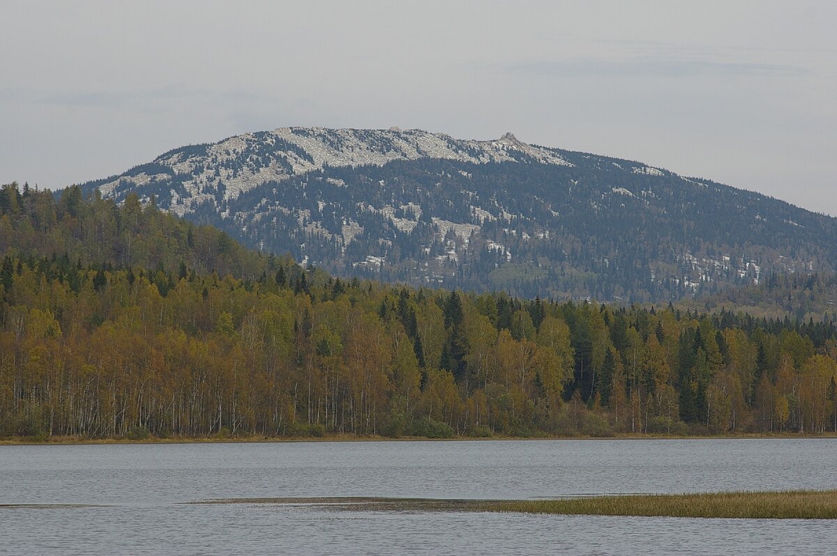 озеро Зюраткуль