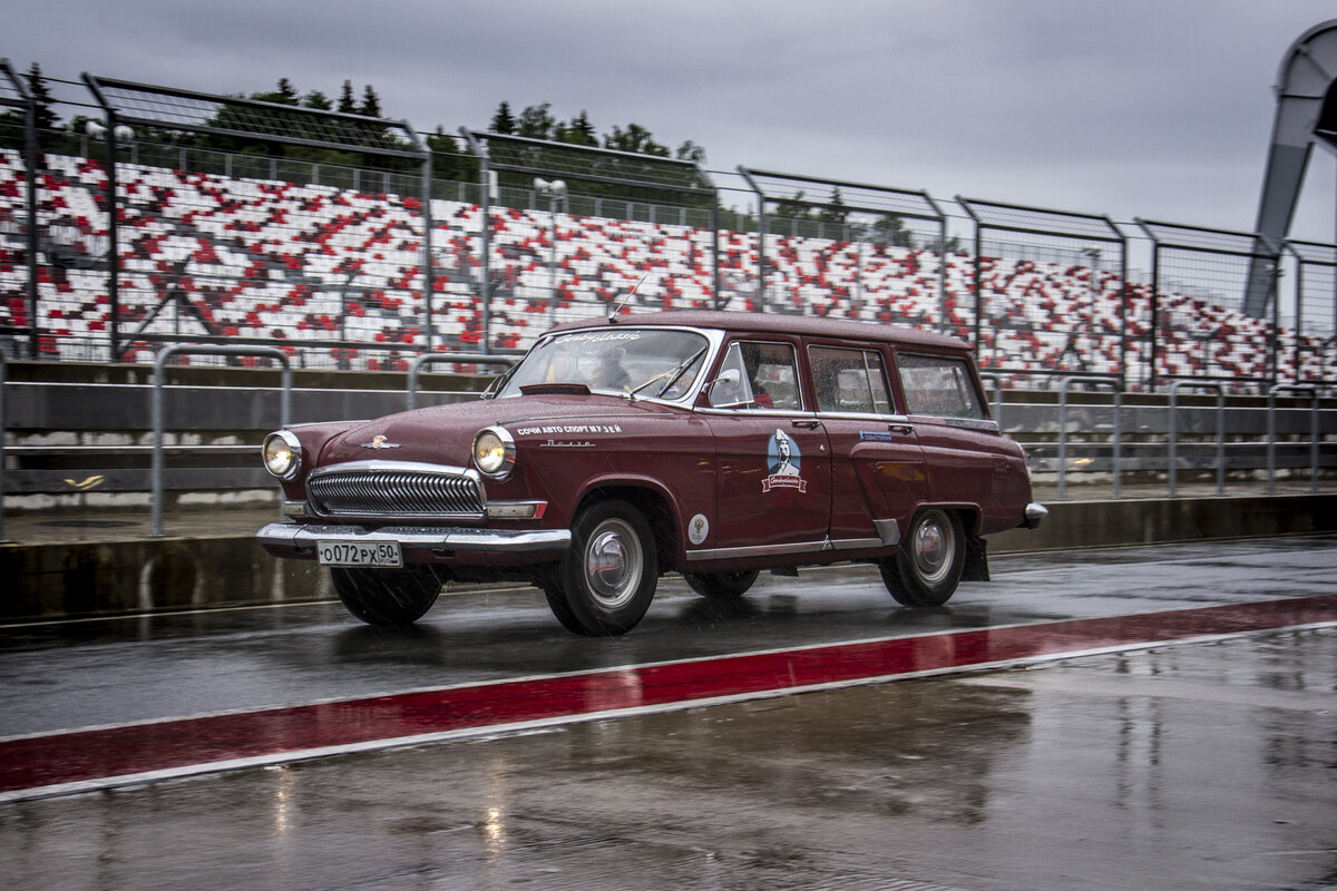 Боевая классика СССР на современной гоночной трассе. I этап Moscow Classic  GP | AAM - Авиа, Авто, Мото | Дзен