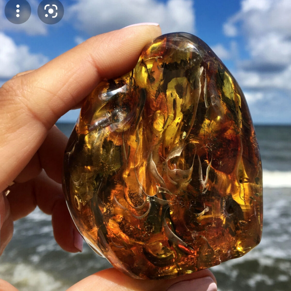 Jewela Amber