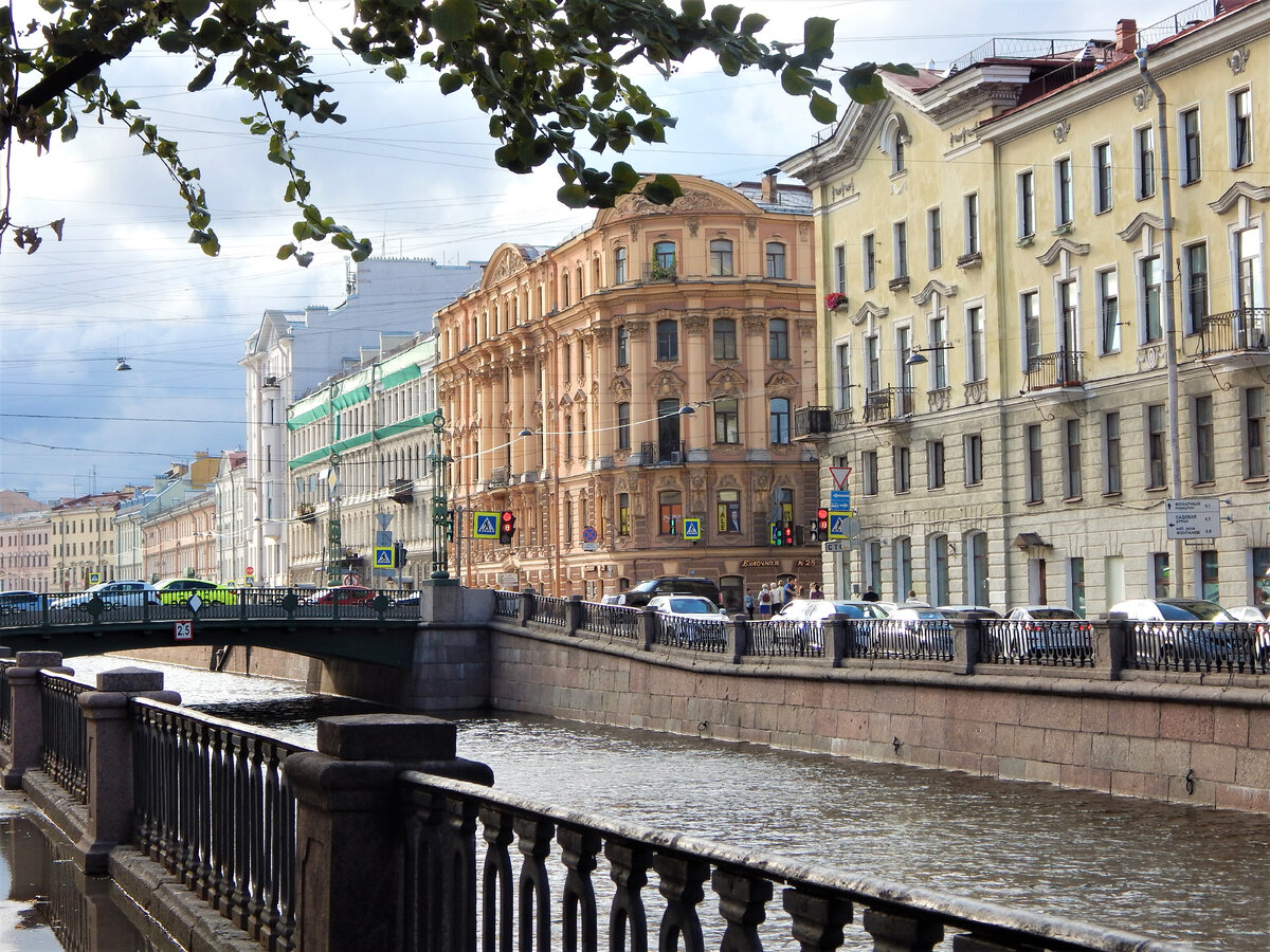 грибоедовский мост в санкт петербурге