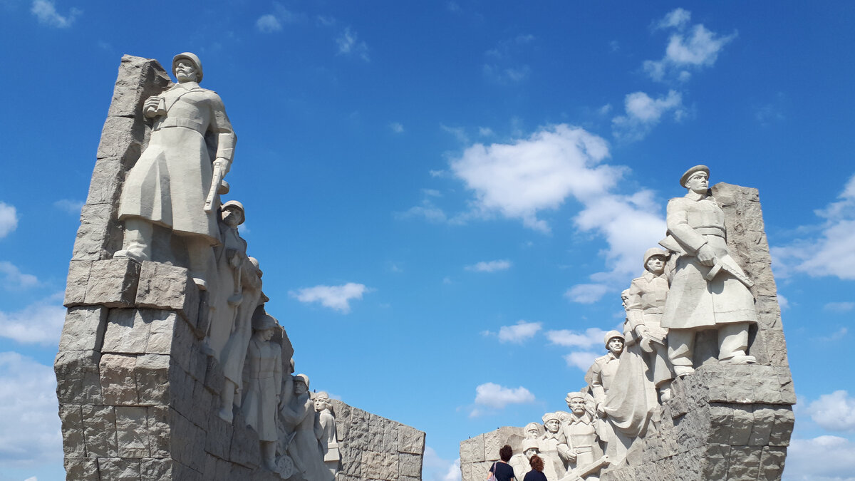 Народный мемориал. Народный мемориал