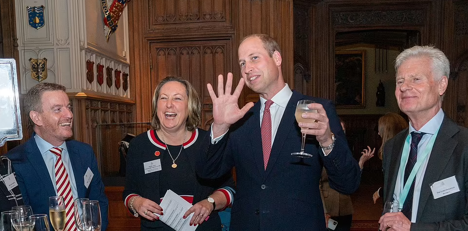 Герцог с гостями.