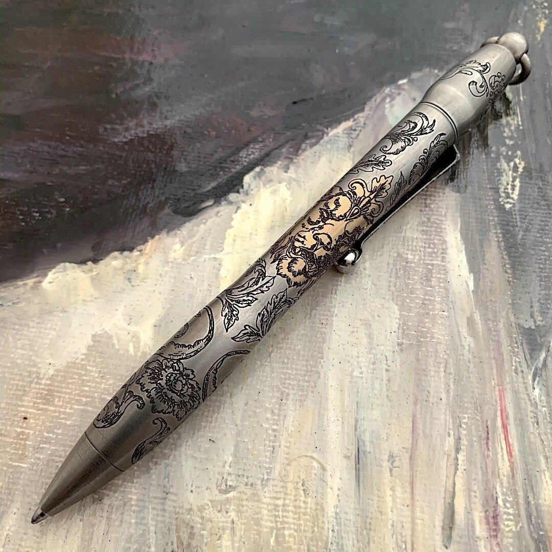 Титановая ручка Amelia Lion Matte, 31 200 руб.