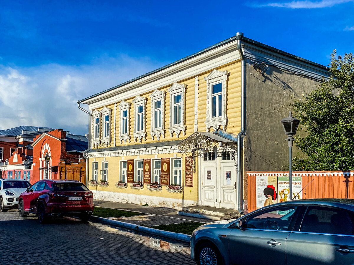 Коломенский кремль. Старинные здания, храмы и башня, где была заточена жена  Лжедмитрия | Прекрасное рядом | Дзен