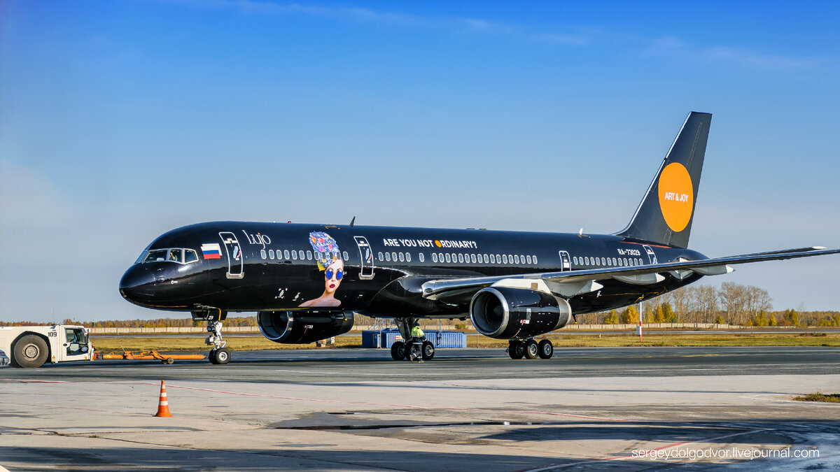 Самолёт для состоятельных людей - Boeing 757 Lujo Black Jet | Авиация и  споттинг | Дзен