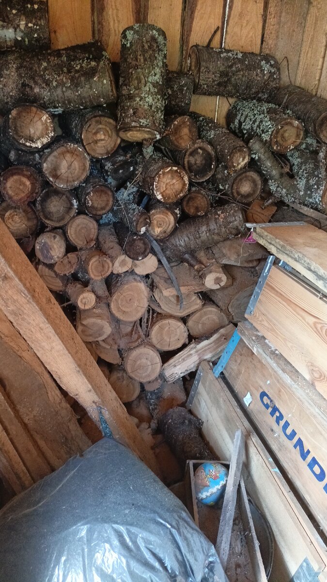 Дрова и всякое барахло