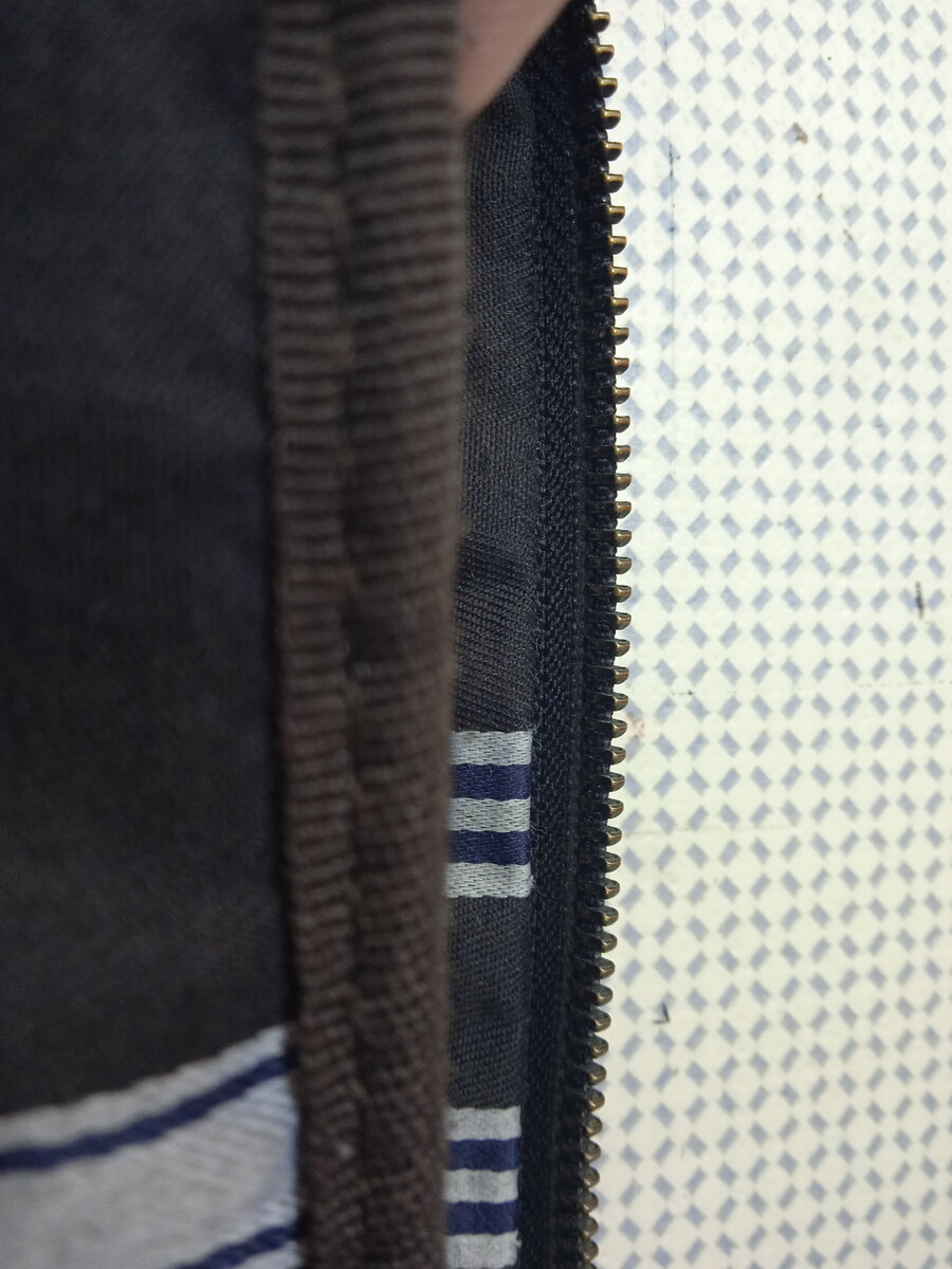 Типичный способ скрыть соединительный шов