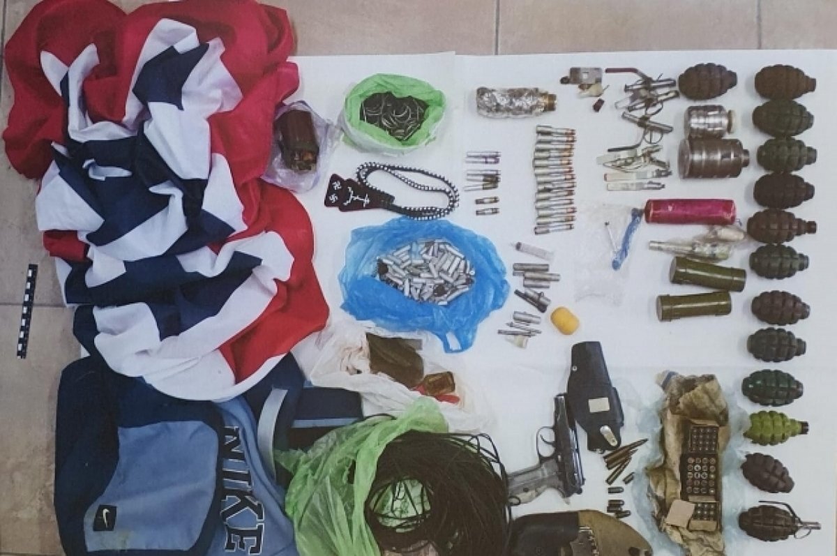    Суд огласил приговор 15 лет хранившему взрывчатку в квартире волгоградцу