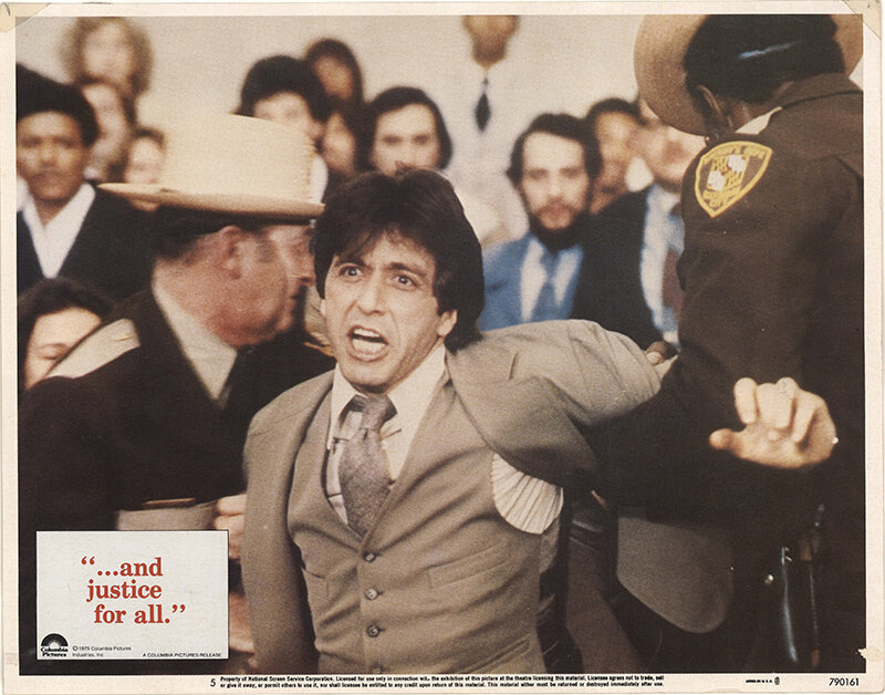 Кадр из фильма "Правосудие для всех" (1979)