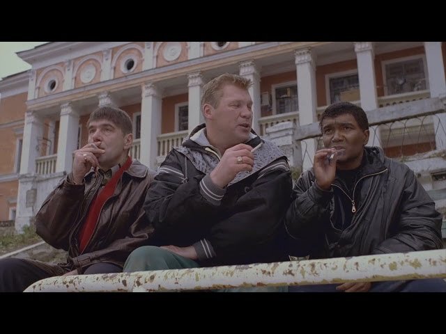   Фото: кадр из фильма "Жмурки", режиссер Алексей Балабанов, 2005 г. Арина Полтанова