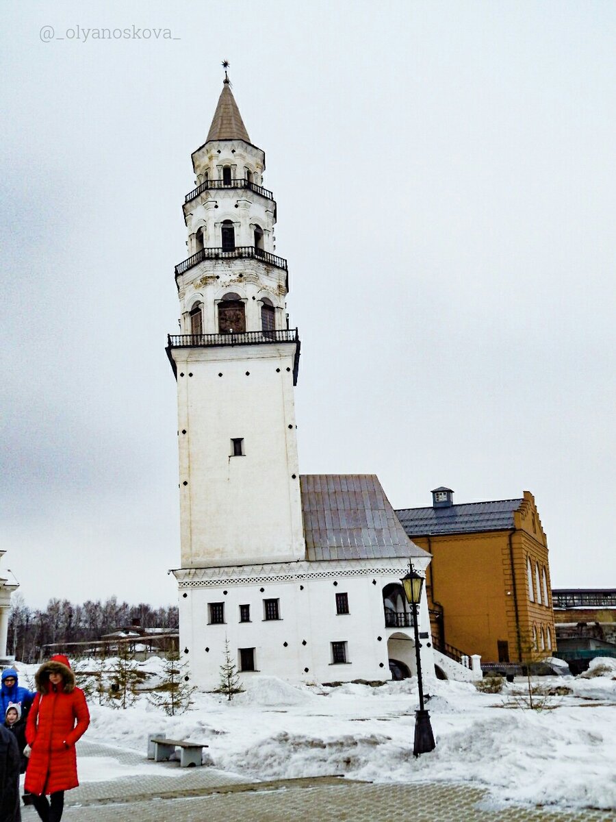 наклонная башня в невьянске