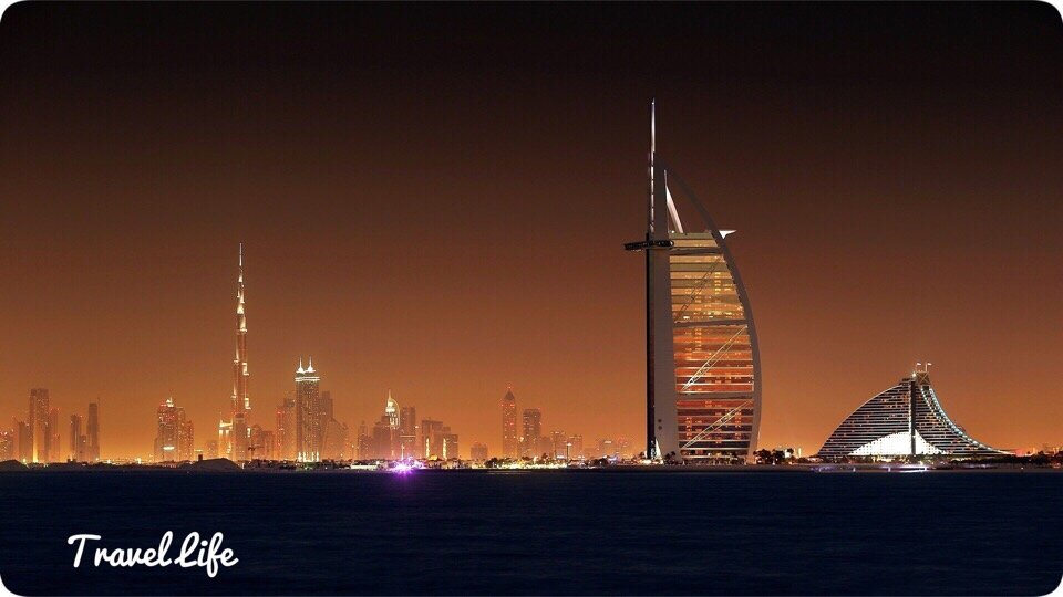 Вечерняя панорама Дубая