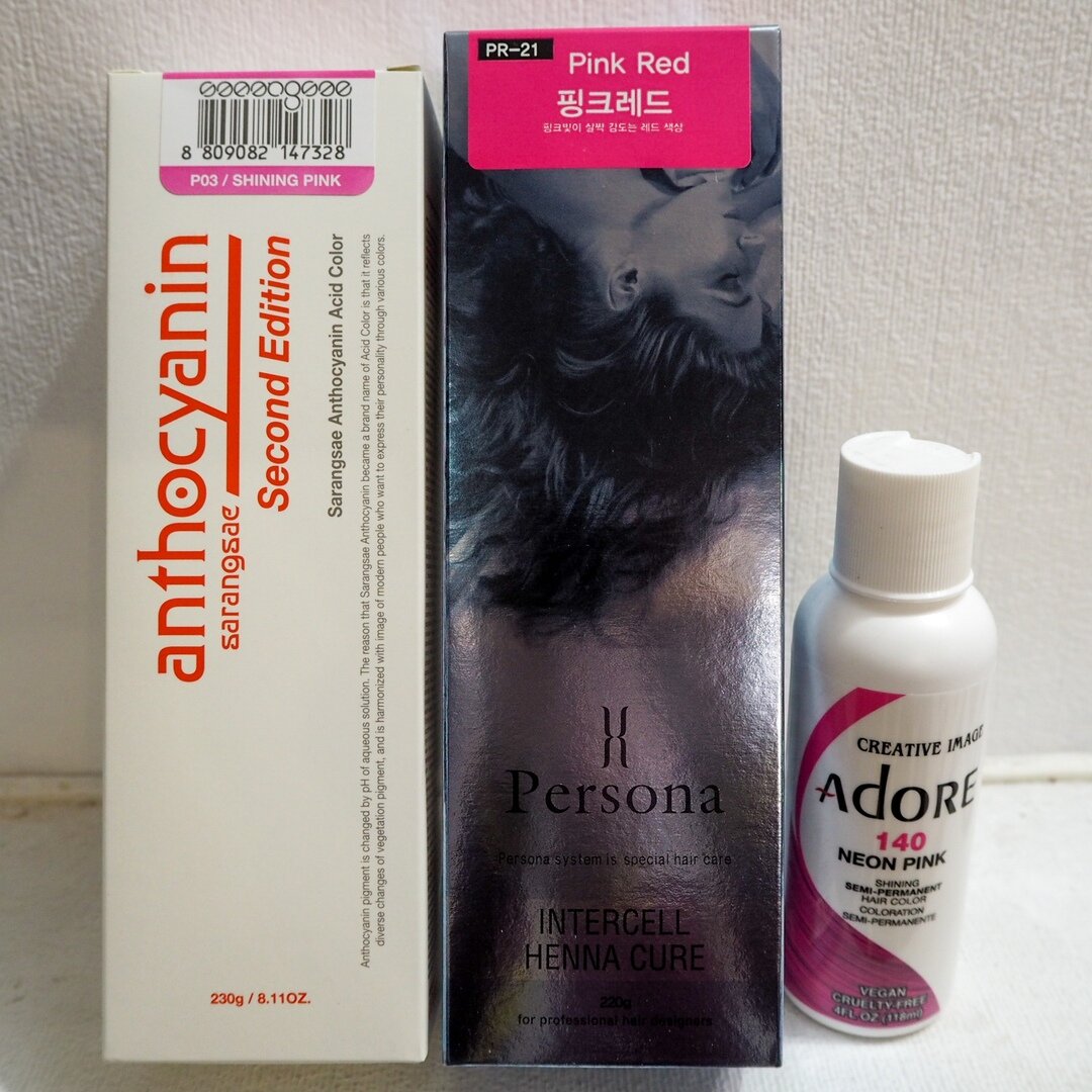 Красители физического типа  Anthocyanin, Persona и Adore.