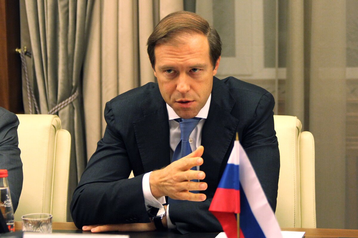 http://www.mil.am/api/v1/media/11743/image