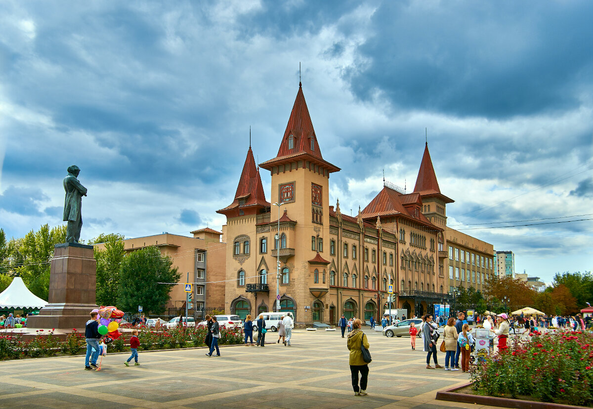 Почему не стоит ехать на ПМЖ в Саратов | Дневник фотографа | Дзен