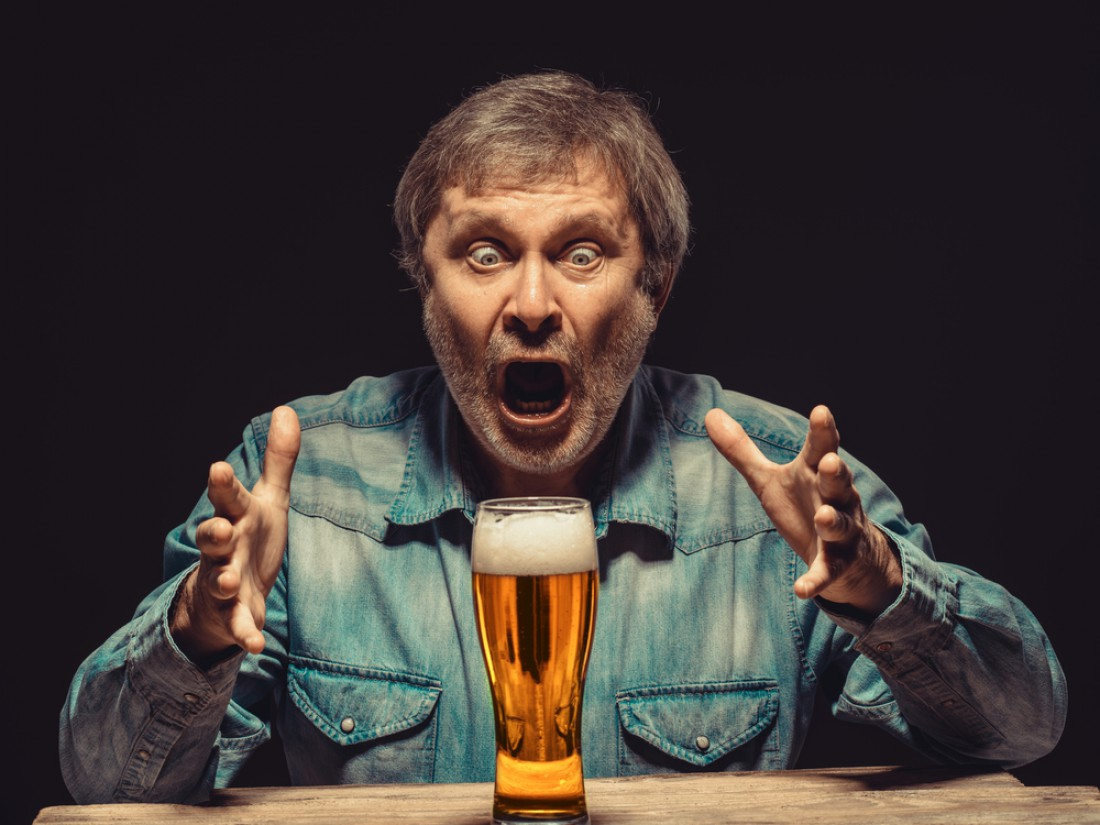 Можно ли пить пиво после 65 лет? В каких количествах, чтобы не навредить себе?