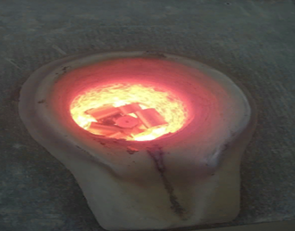 Нагрев происходил в  тигеле