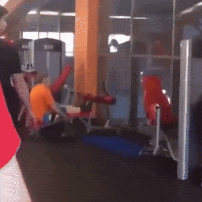 Похоже, они родственники.