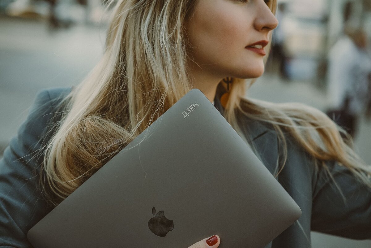 В конце статьи я расскажу, как экономлю на уходе за волосами