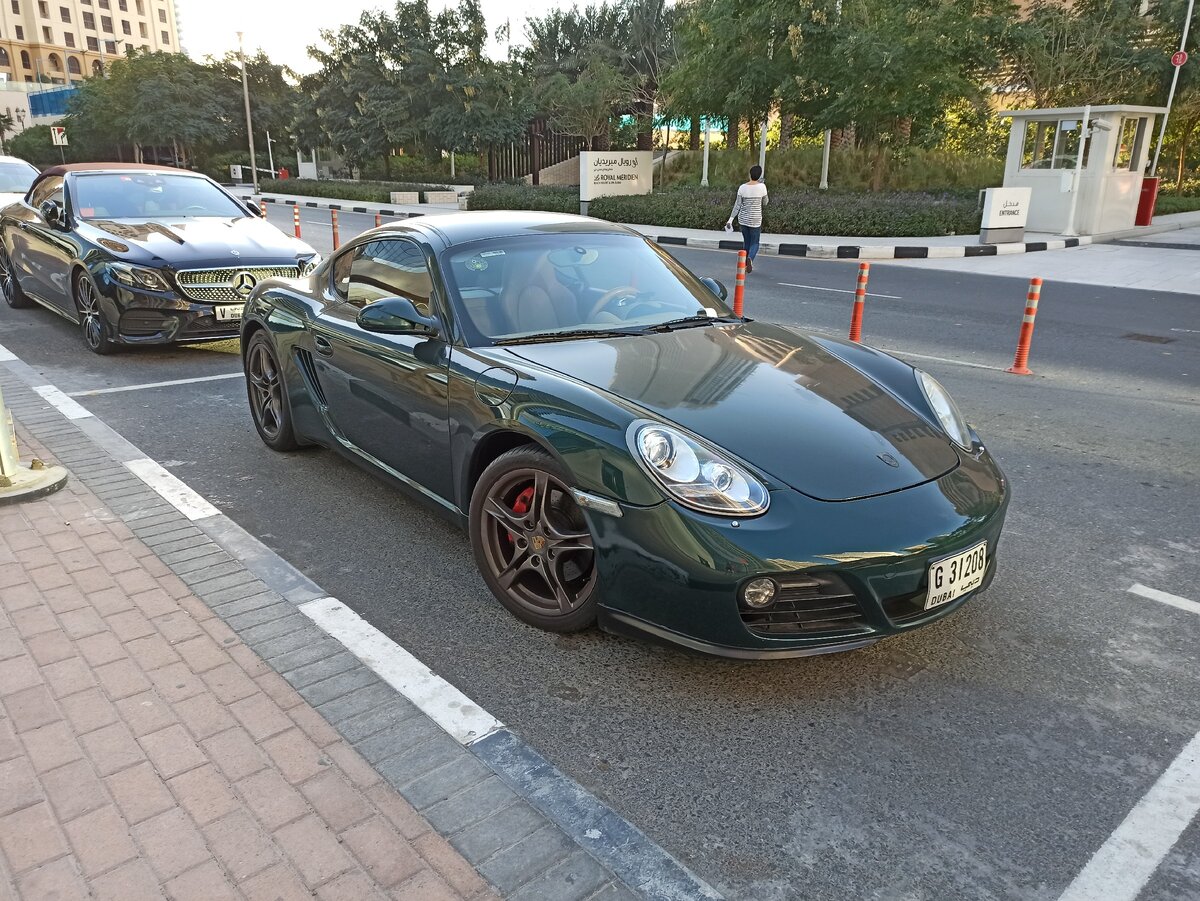 Можно найти трехлетний Porsche по цене новой BMW 3 серии