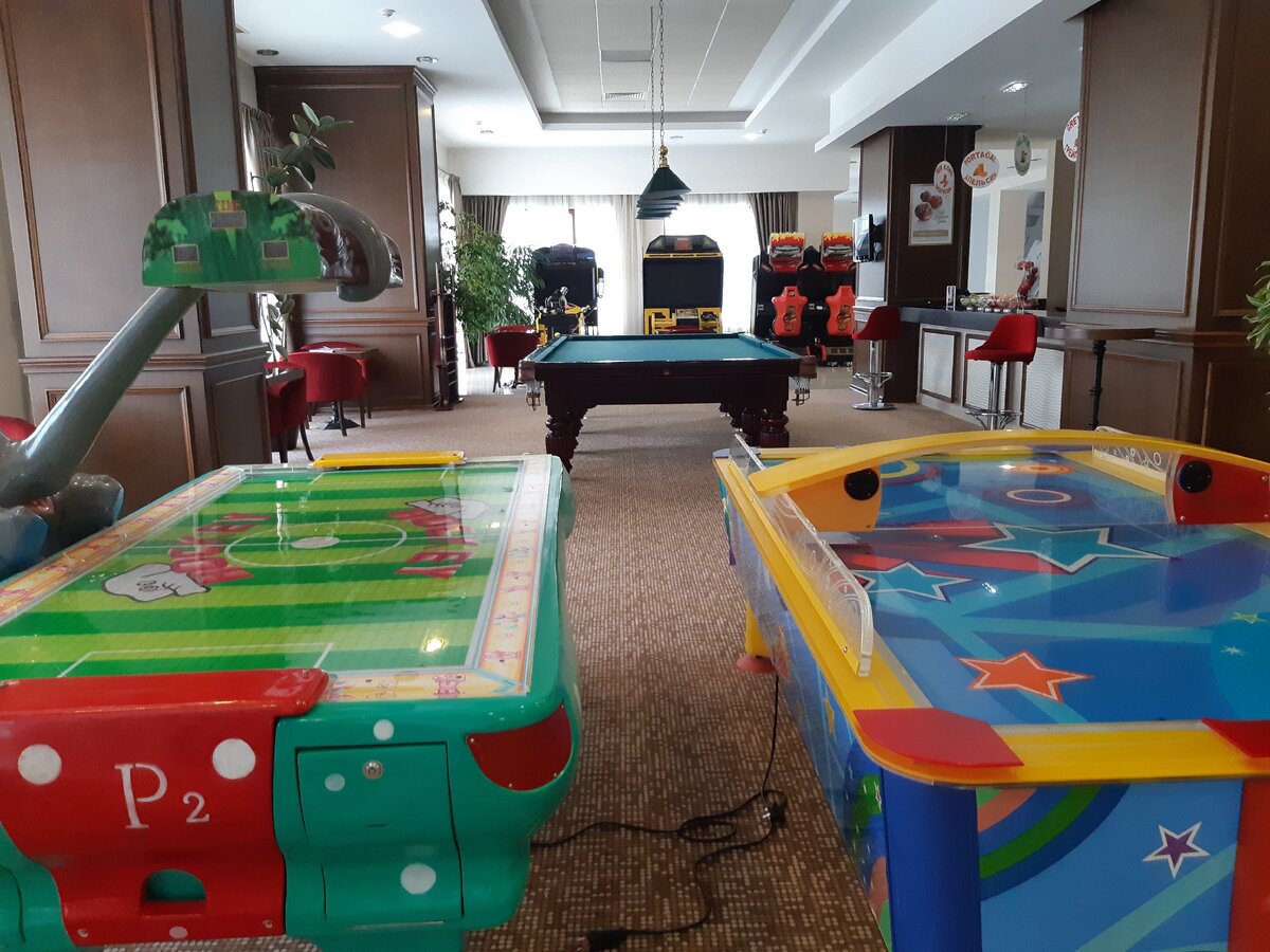Игровая зона в отеле "Чинар" - есть чем развлечься.