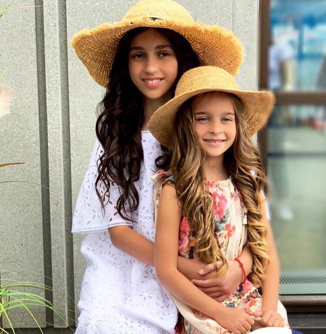 Алиса и Амели