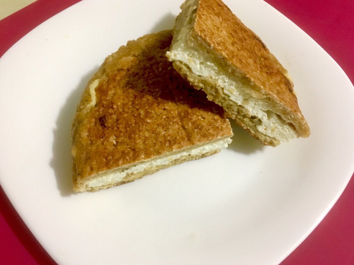 На 100 грамм - 168,2 ккал; БЖУ: 12,1/2,2/19,3