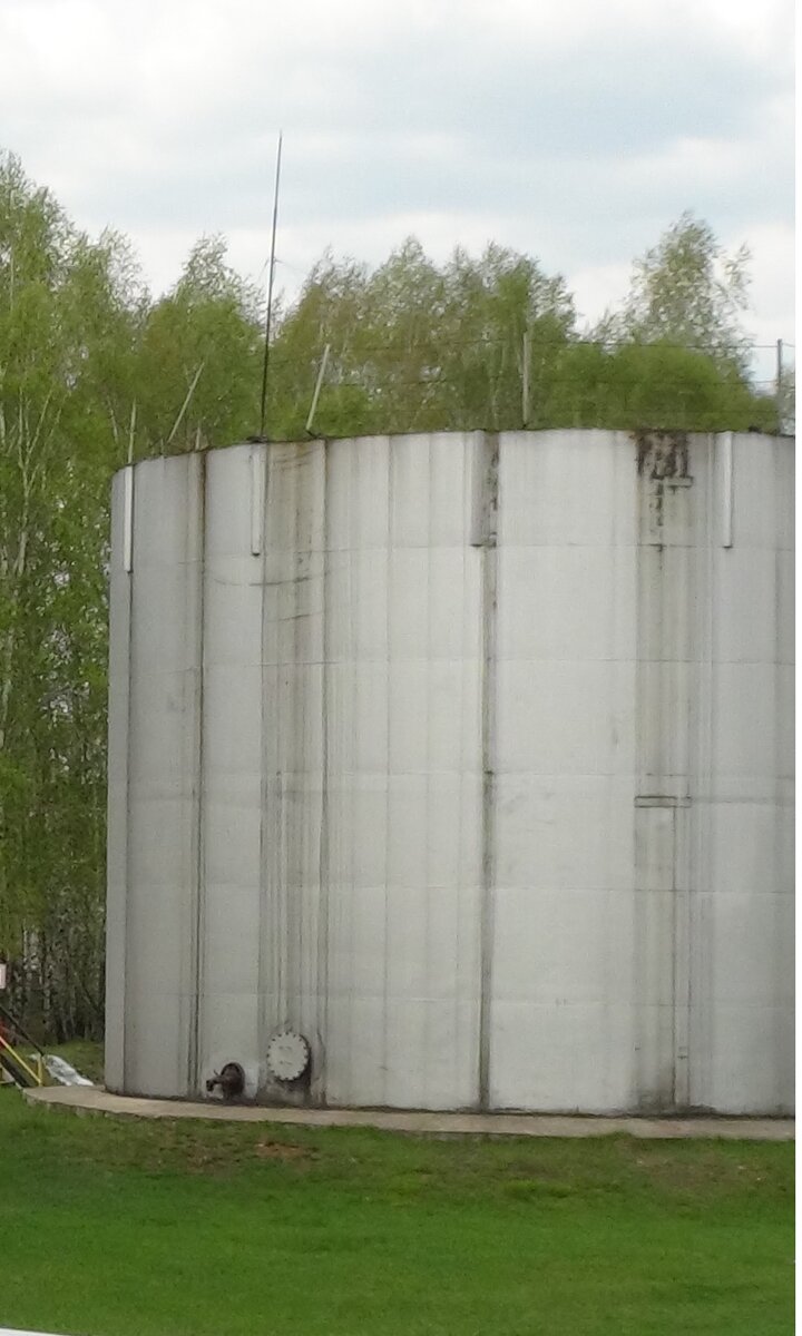 Резервуар для хранения нефтепродуктов