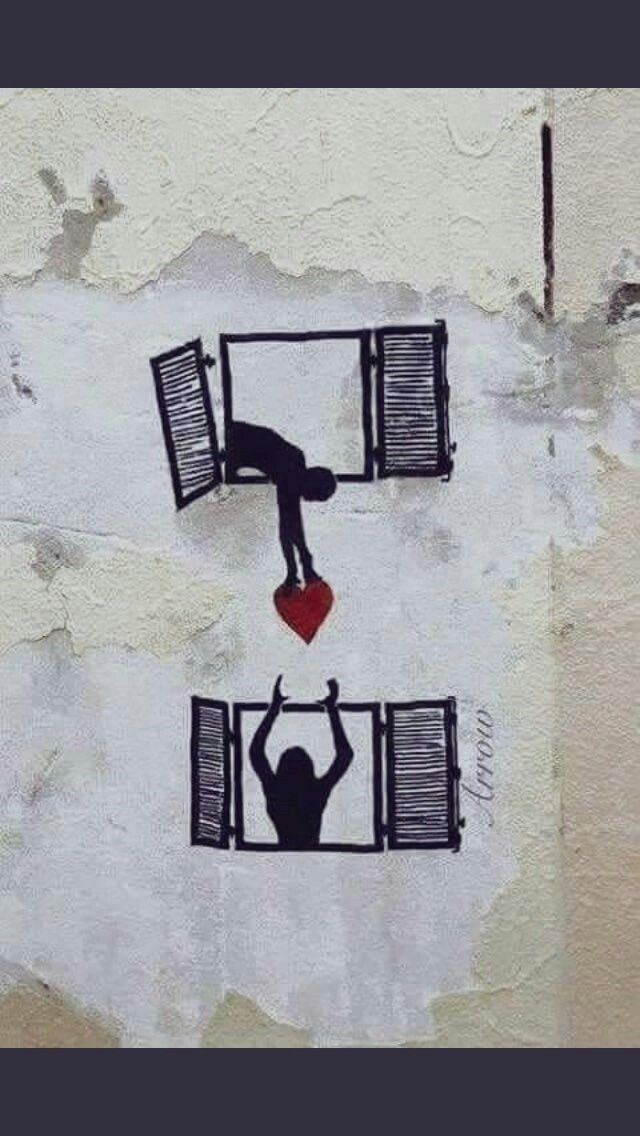 Держи. Это тебе)