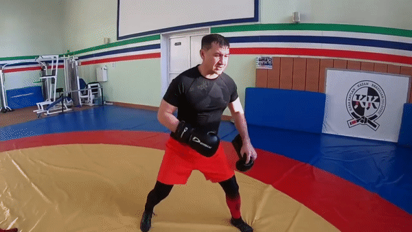 видео фрагмент взят с канала Радифа Замелиева www.youtube.com/channel/UC9nsIKnRc77Ia3EIjEFwAbA