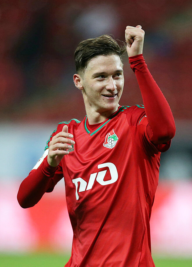 На сегодня Алексей лучший полузащитник Российской Премьр-лиги.