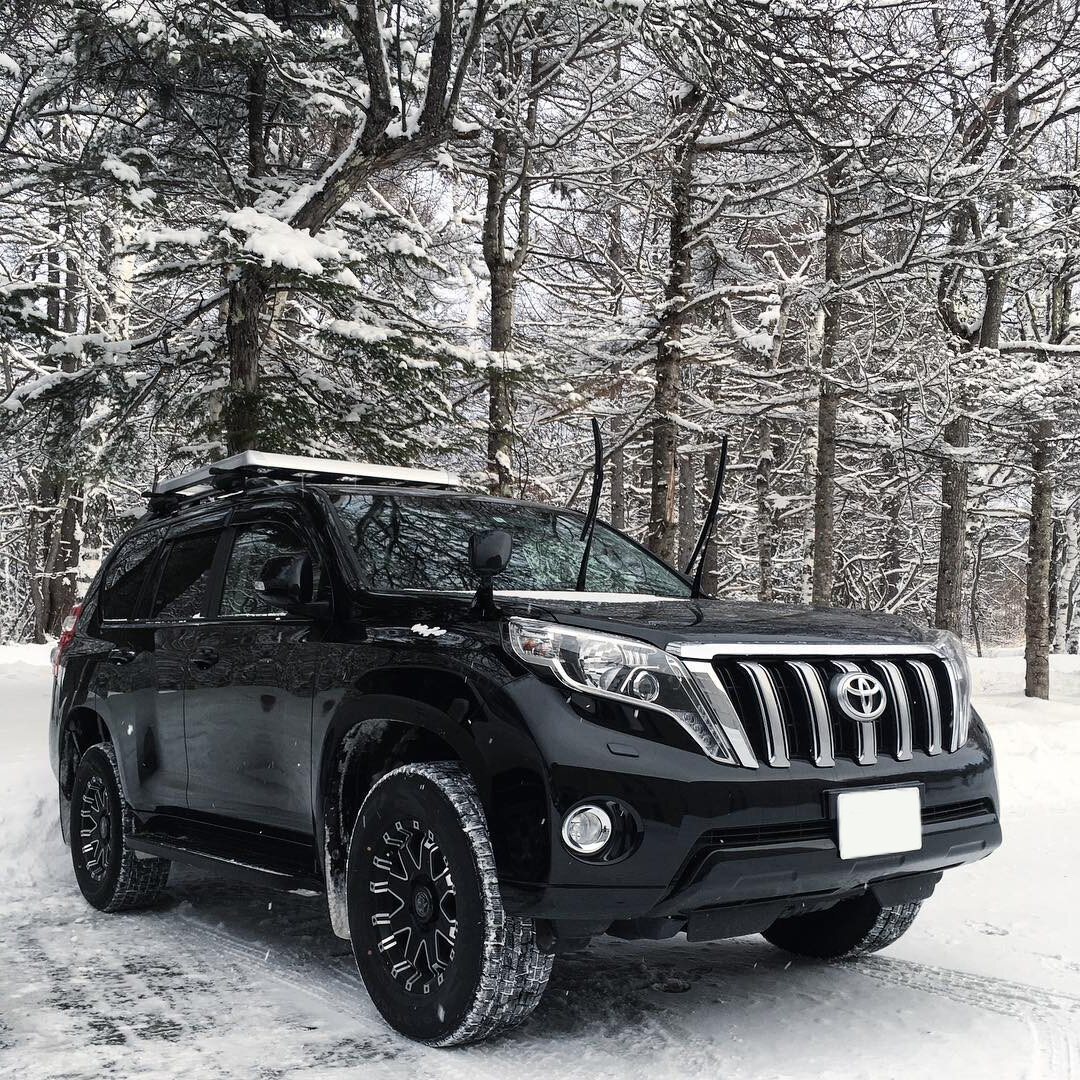 TOYOTA LAND CRUISER PRADO 150